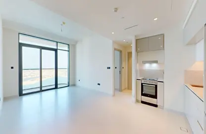 Apartment - 1 Bedroom - 1 Bathroom for sale in Marina Vista - EMAAR Beachfront - Dubai Harbour - Dubai
