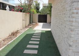Terrace image for: Townhouse - 4 bedrooms - 5 bathrooms for sale in Brookfield 1 - Brookfield - DAMAC Hills - Dubai, Image 1