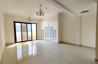 Apartment - 1 Bedroom - 2 Bathrooms for rent in Al Hoor Building - Muwaileh Commercial - Sharjah