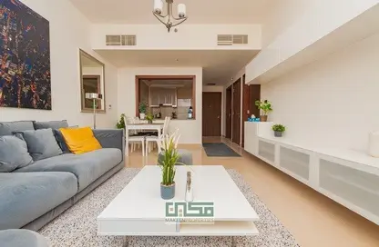 Apartment - 1 Bedroom - 2 Bathrooms for sale in Makeen Residence Satwa - Al Satwa - Dubai