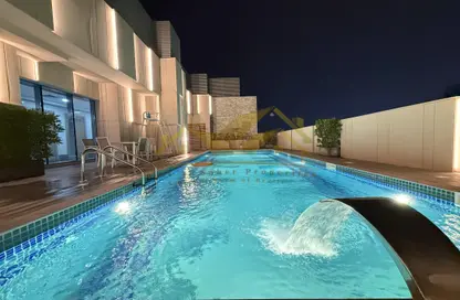 Apartment - 1 Bedroom - 2 Bathrooms for rent in Jumeirah Garden City - Al Satwa - Dubai