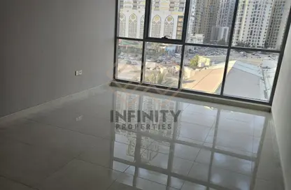 Apartment - 1 Bedroom - 2 Bathrooms for sale in Gulfa Towers - Al Rashidiya 1 - Al Rashidiya - Ajman