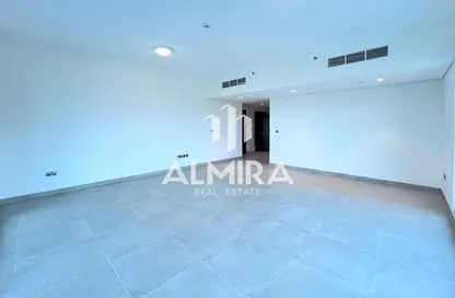 Empty Room image for: Apartment - 2 Bedrooms - 4 Bathrooms for rent in P2096 - Al Zeina - Al Raha Beach - Abu Dhabi, Image 1