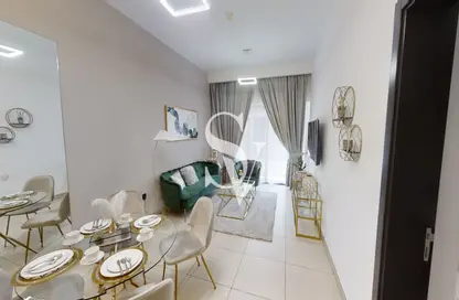 صورة لـ غرفة المعيشة / غرفة الطعام شقة - 3 غرف نوم - 3 حمامات للبيع في أفانوس - قرية الجميرا سركل - دبي ، صورة رقم 1