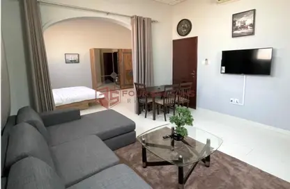 Apartment - 1 Bedroom - 1 Bathroom for rent in Concorde Building 2 - Al Mamourah - Ras Al Khaimah