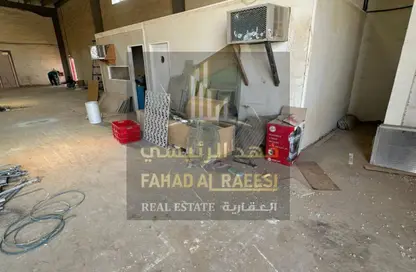 مستودع - استوديو - 1 حمام للايجار في أم الثعوب - أم القيوين