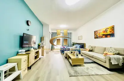 Apartment - Studio - 1 Bathroom for sale in Gardenia 1 - Emirates Gardens 1 - Jumeirah Village Circle - Dubai