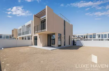 Villa - 4 Bedrooms - 4 Bathrooms for sale in Greenview 3 - EMAAR South - Dubai South (Dubai World Central) - Dubai