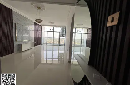 Apartment - 1 Bedroom - 2 Bathrooms for rent in Gate Tower 1 - Musheiref - Ajman
