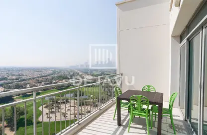 Apartment - 3 Bedrooms - 3 Bathrooms for sale in Panorama at the Views Tower 1 - Panorama at the Views - The Views - Dubai