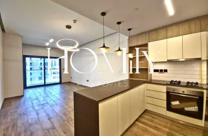 Apartment - Studio - 1 Bathroom for rent in Rokane G25 - Jumeirah Village Circle - Dubai