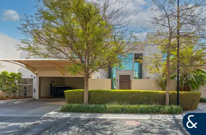 Villa - 5 Bedrooms - 6 Bathrooms for sale in Millennium Estates - Meydan Gated Community - Meydan - Dubai