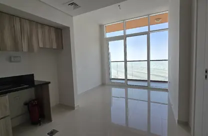 Apartment - 1 Bedroom - 1 Bathroom for rent in Golf Vita A - Golf Vita - DAMAC Hills - Dubai