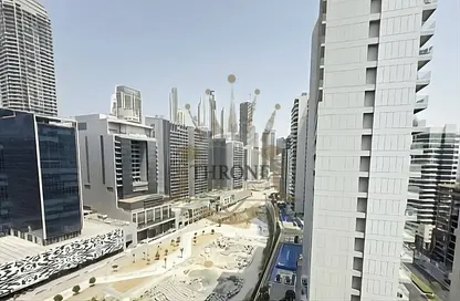 شقة - غرفة نوم - 2 حمامات للبيع في داماك ماجستين - الخليج التجاري - دبي