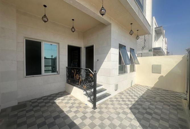 15643898 - صورة العقار 2