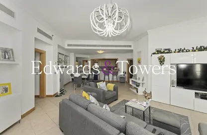 Apartment - 3 Bedrooms - 2 Bathrooms for sale in Al Nabat - Shoreline Apartments - Palm Jumeirah - Dubai