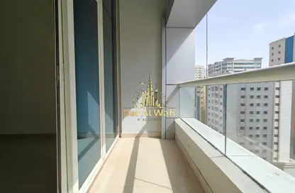 شقة - 2 غرف نوم - 2 حمامات للايجار في 1 زاخر تاور - أبراج زاخر - التعاون - الشارقة