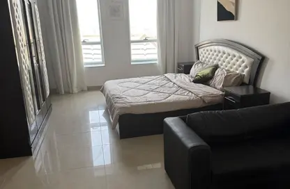 Apartment - Studio - 1 Bathroom for rent in Capital Tower - Al Majaz - Sharjah