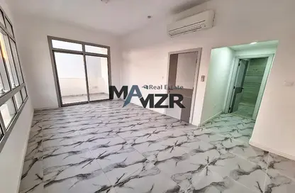 Villa - Studio - 3 Bathrooms for rent in Khalifa City A - Khalifa City - Abu Dhabi