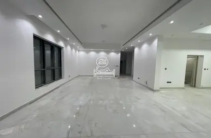 فيلا - 4 غرف نوم - 5 حمامات للايجار في مدينة زايد (مدينة خليفة ج) - مدينة خليفة - أبوظبي