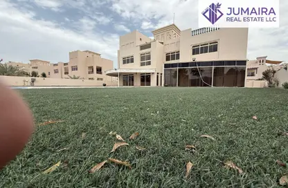 فيلا - 5 غرف نوم - 8 حمامات للايجار في فلل قرية الحمرا - قرية الحمرا - رأس الخيمة