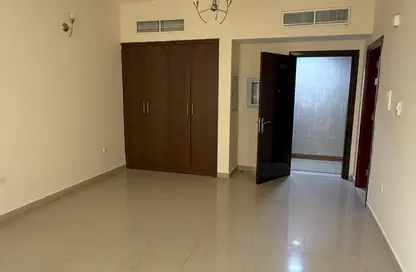 شقة - 1 حمام للايجار في مدينة الهلال - الفجيرة