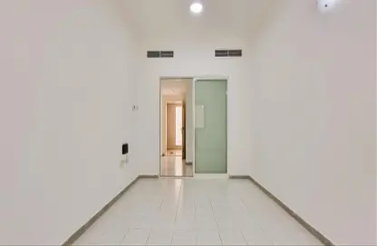 Apartment - 2 Bedrooms - 2 Bathrooms for rent in Al Hamriya - Bur Dubai - Dubai