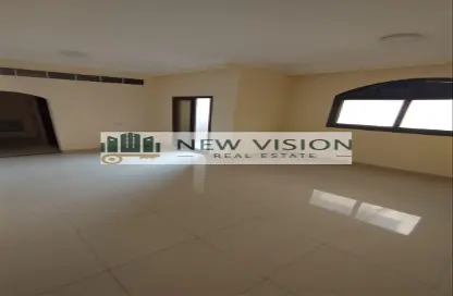 Apartment - 2 Bedrooms - 3 Bathrooms for rent in Al Qulaya'ah - Al Sharq - Sharjah