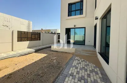 تاون هاوس - 3 غرف نوم - 4 حمامات للبيع في مدينة الشارقة المستدامة - الشارقة