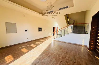 Villa - 5 Bedrooms - 6 Bathrooms for rent in Al Warqa'a 3 - Al Warqa'a - Dubai