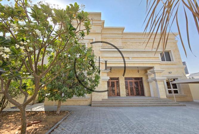 15647002 - Property Image 2