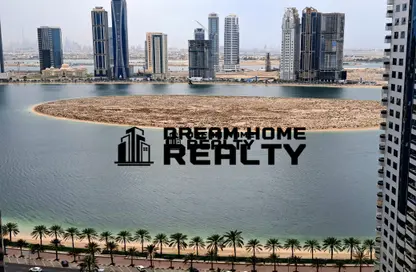 Apartment - 2 Bedrooms - 3 Bathrooms for rent in Sharjah 555 Tower - Al Khan Corniche - Al Khan - Sharjah