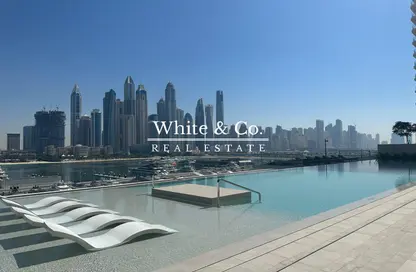 Apartment - 2 Bedrooms - 2 Bathrooms for rent in Palace Beach Residence - EMAAR Beachfront - Dubai Harbour - Dubai
