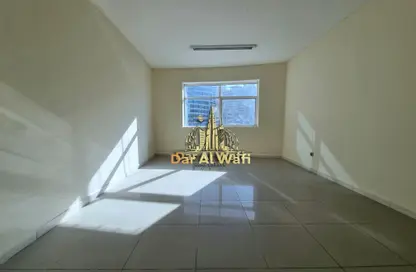 شقة - غرفة نوم - 1 حمام للايجار في شارع تالياتلا ​ - النهدة - الشارقة