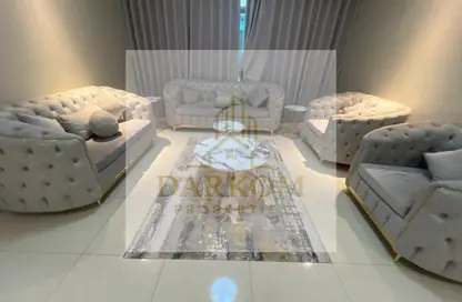 Apartment - 3 Bedrooms - 3 Bathrooms for rent in Gulfa Towers - Al Rashidiya 1 - Al Rashidiya - Ajman
