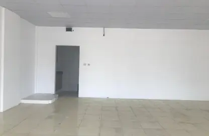 Shop - Studio - 1 Bathroom for rent in E05 - China Cluster - International City - Dubai
