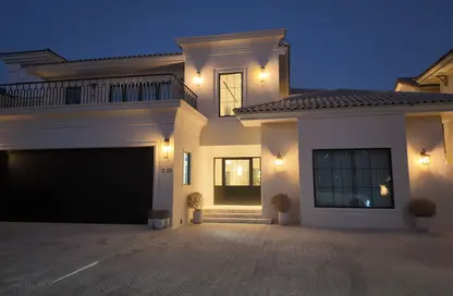 Villa - 5 Bedrooms - 4 Bathrooms for sale in Garden Homes Frond D - Garden Homes - Palm Jumeirah - Dubai