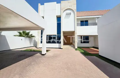 Villa - 5 Bedrooms - 5 Bathrooms for rent in Umm Suqeim 1 Villas - Umm Suqeim 1 - Umm Suqeim - Dubai