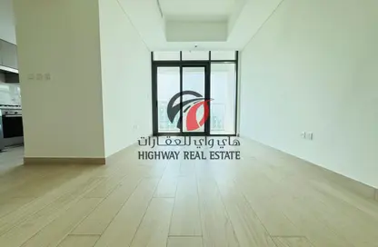 شقة - غرفة نوم - 2 حمامات للايجار في عزيزي فواد ريزيدنس - 2 مدينة دبي الطبية - الجداف - دبي