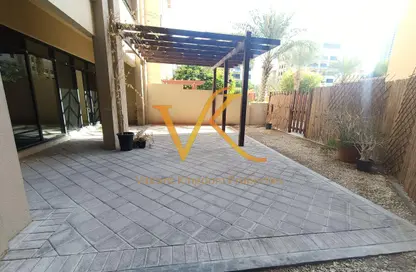 Apartment - 3 Bedrooms - 2 Bathrooms for rent in Al Nakheel 2 - Al Nakheel - Greens - Dubai