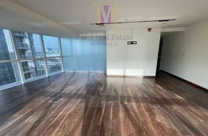 Office Space - Studio - 2 Bathrooms for rent in Sama Tower - Sheikh Zayed Road - Dubai