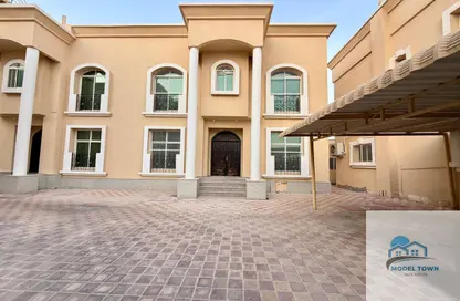 Villa - 4 Bedrooms - 5 Bathrooms for rent in Khalifa City A - Khalifa City - Abu Dhabi