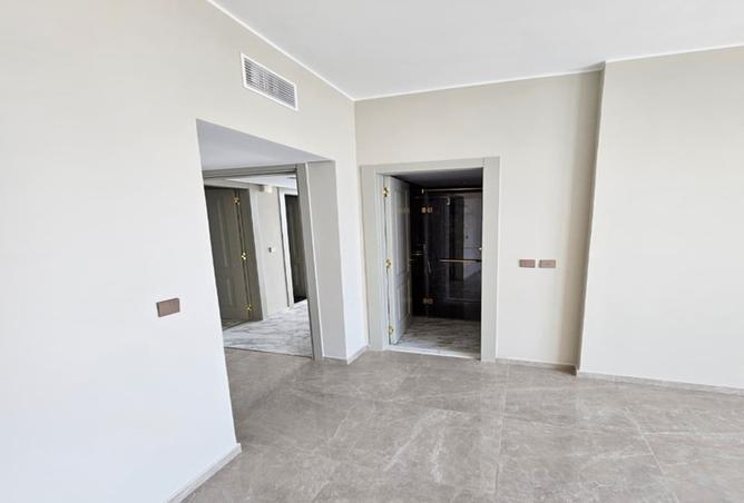 15704791 - Property Image 2