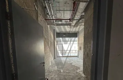 Retail - Studio for rent in Azizi Riviera 20 - Meydan One - Meydan - Dubai