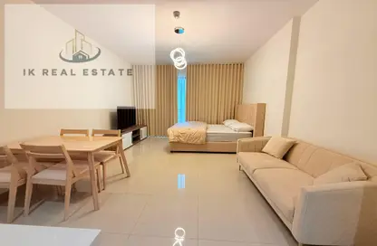 Townhouse - 4 Bedrooms - 5 Bathrooms for rent in Robinia - Masaar - Tilal City - Sharjah