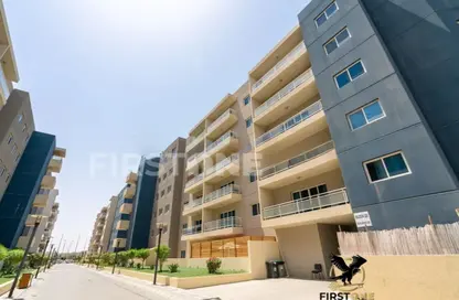 Apartment - 2 Bedrooms - 2 Bathrooms for sale in Tower 45 - Al Reef Downtown - Al Reef - Abu Dhabi