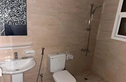 Apartment - 2 Bedrooms - 2 Bathrooms for rent in Al Aamra Tower - Al Amerah - Ajman