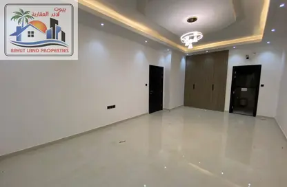 فيلا - 5 غرف نوم - 7 حمامات للايجار في مجمع مويلح - تجارية مويلح - الشارقة