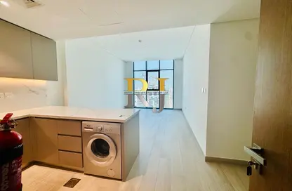 شقة - 2 غرف نوم - 2 حمامات للايجار في عزيزي فواد ريزيدنس - 2 مدينة دبي الطبية - الجداف - دبي