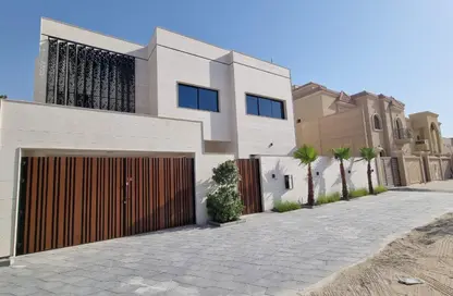 فيلا - 5 غرف نوم - 7 حمامات للبيع في الزاهية جاردنز - الزاهية - عجمان